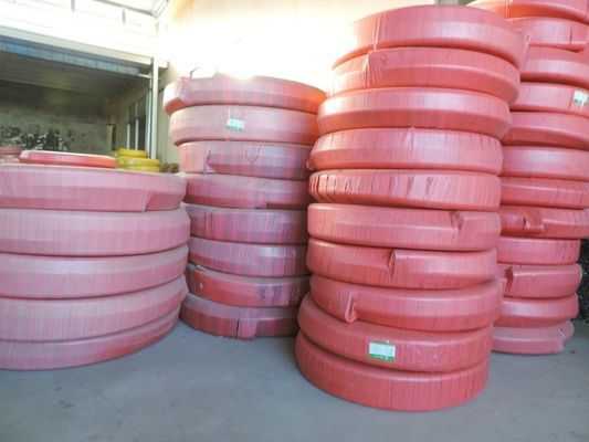 El uso de la tubería de caucho hidráulico de alambre de acero de alta tracción en espiral