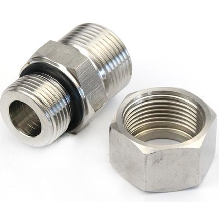 Líneas de tubería conectan los accesorios y adaptadores de tubos hidráulicos estándar métricos con anillo O